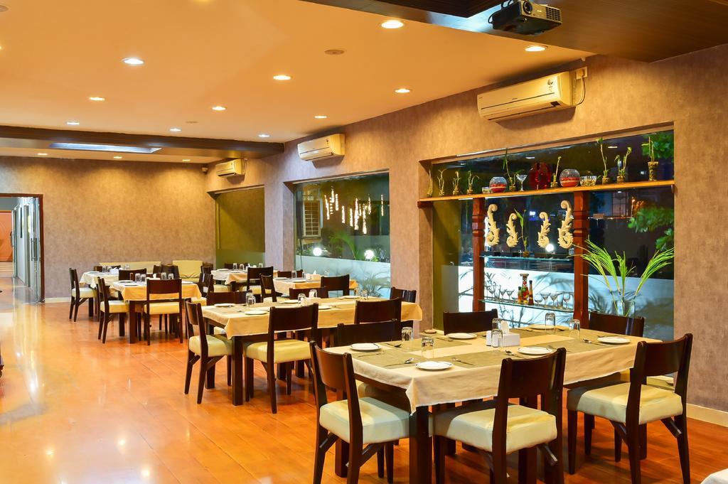 Inventree Hotels & Resort ヒンジャワディー エクステリア 写真